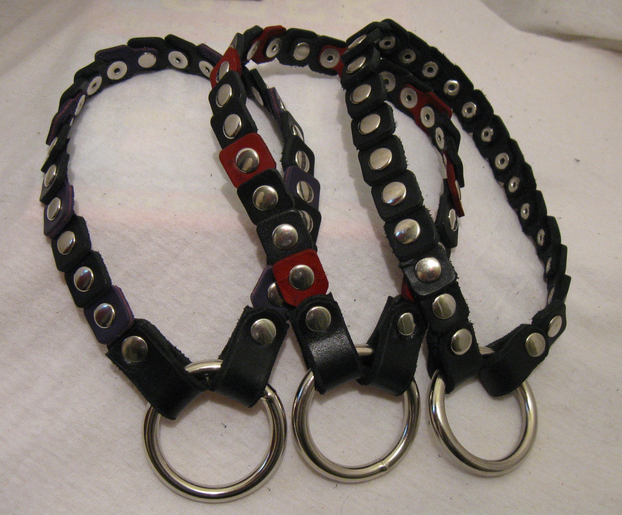 Leather Scale Hidden Catch Collar