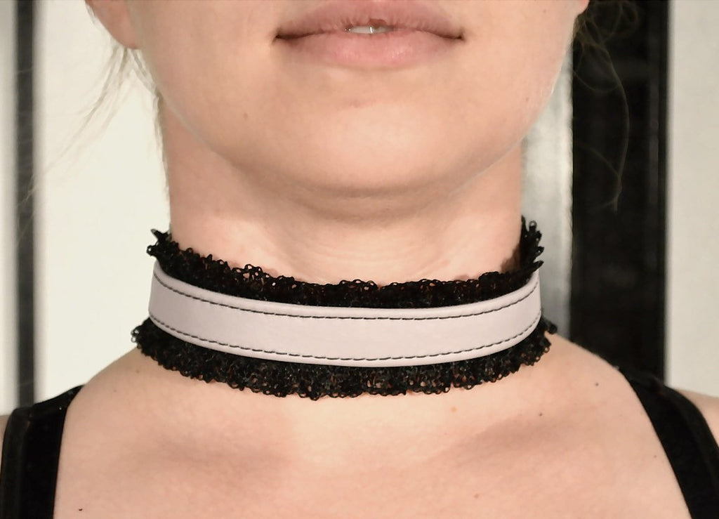 Lavender Leather and Black Lace Choker – RACK Leather Goods