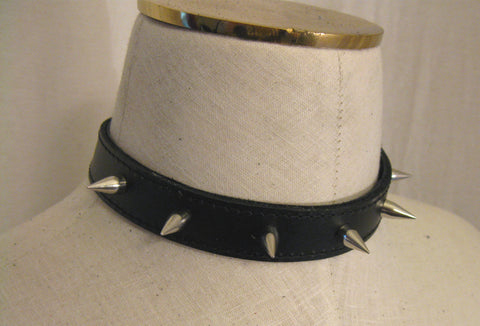 Real Leather Spiked Choker with Chain Link Fastening