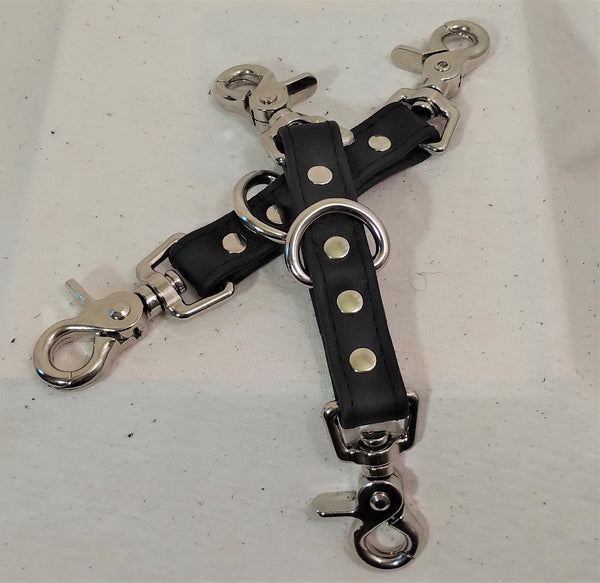 Double Clip and D-Ring Bondage Cuff Link